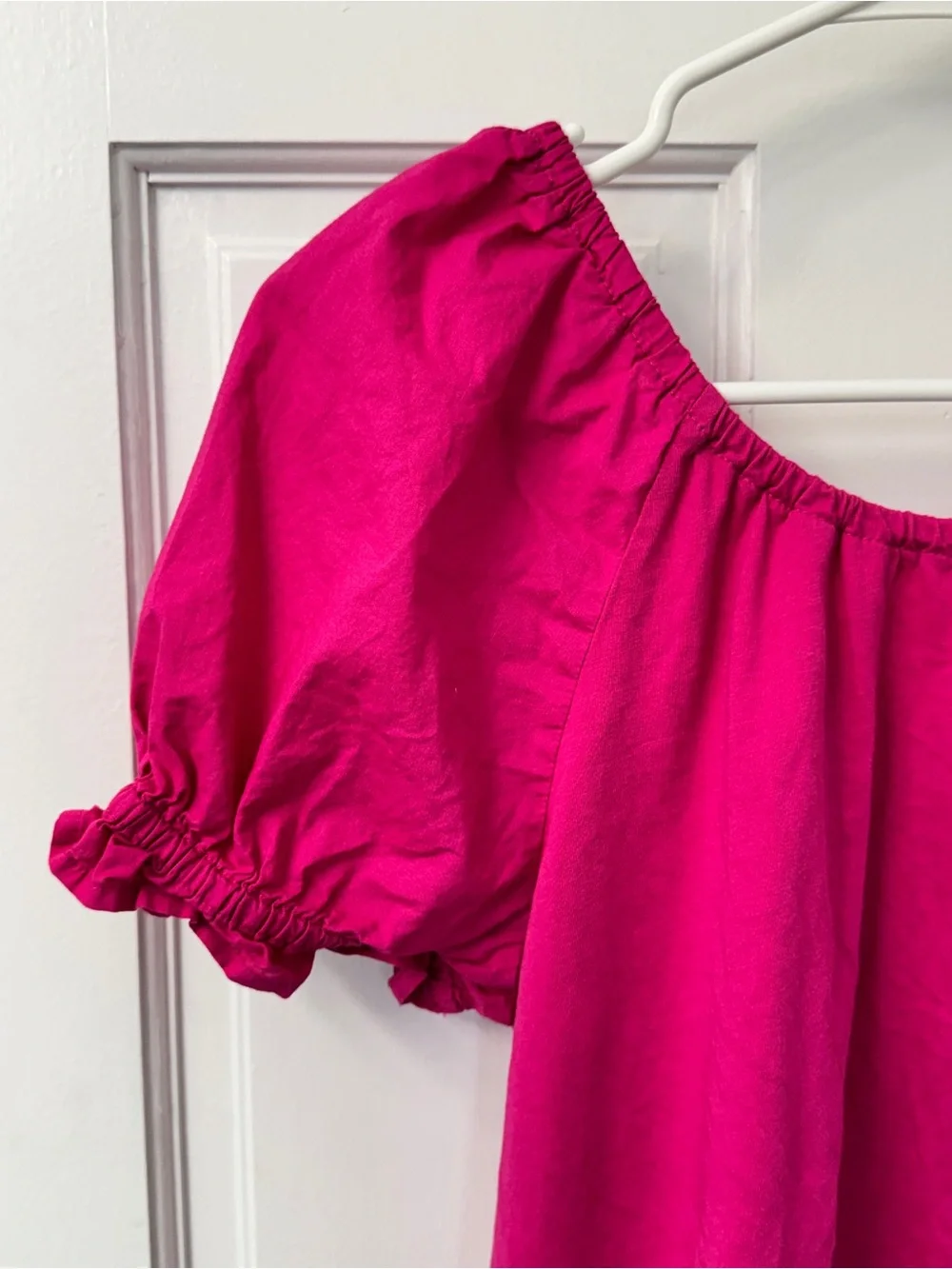 🌼 3/$15 J. Crew Fuchsia Puff-Sleeve Peasant Top S
